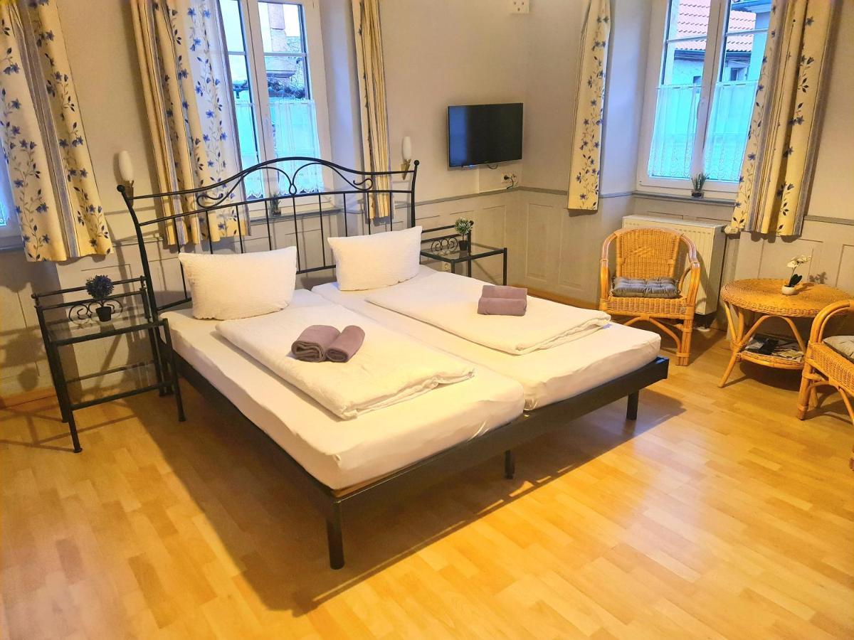 Gaestehaus Zum Weinbauer Rhodt unter Rietburg Zewnętrze zdjęcie